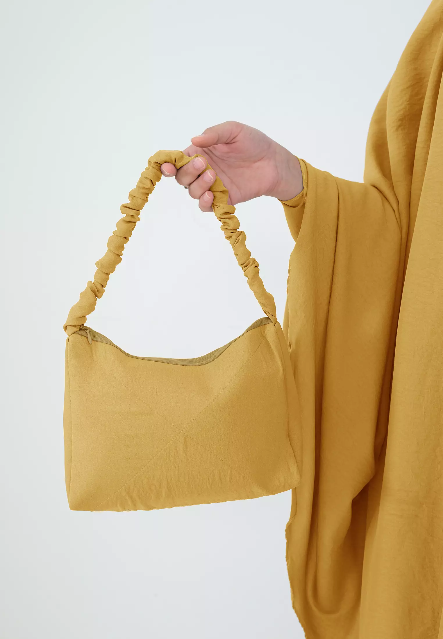 Medina Prayet Set | Mukena Tali Bandana - Yellow Banana