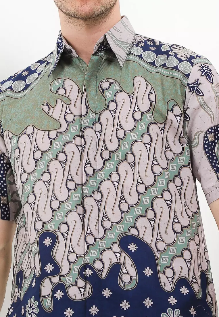 Clara Kemeja Batik Premium Pria Casual Modern Lengan Pendek
