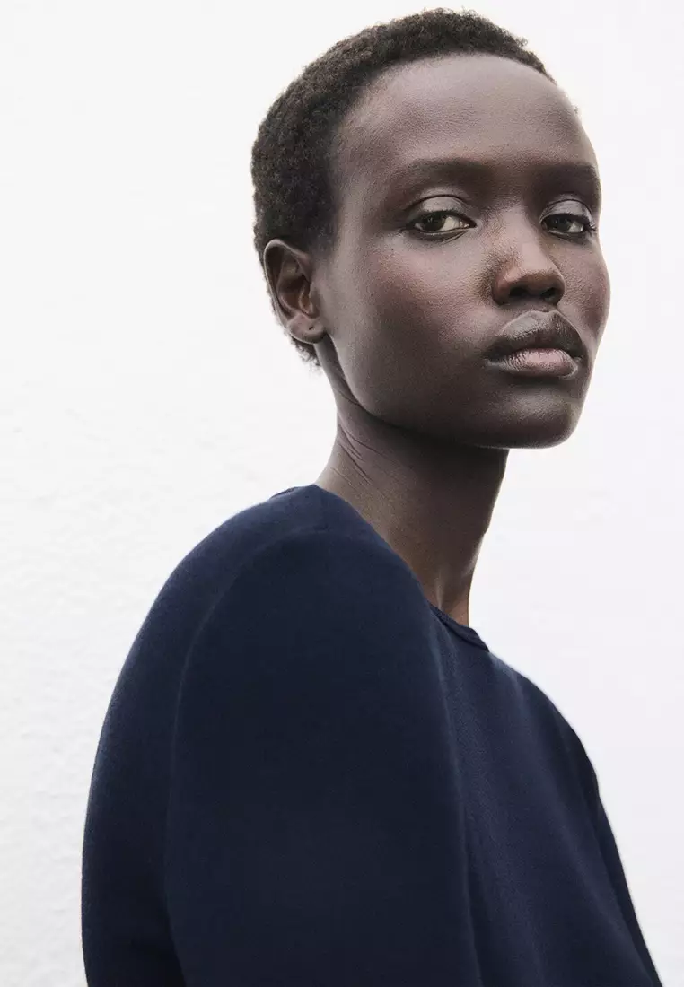 Ribbed Long-Sleeved T-Shirt