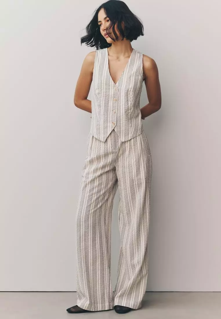 Striped Textured Waistcoat