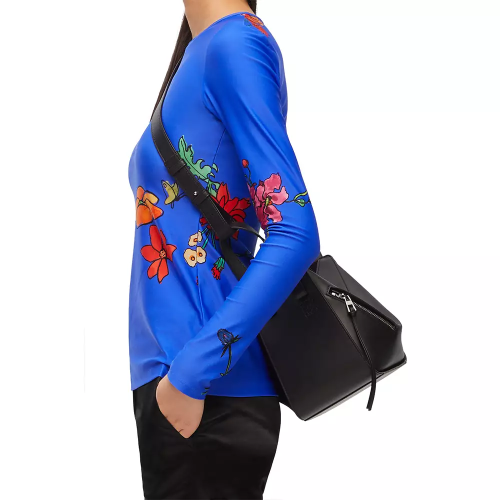 Hammock Compact Calfskin Bag Black