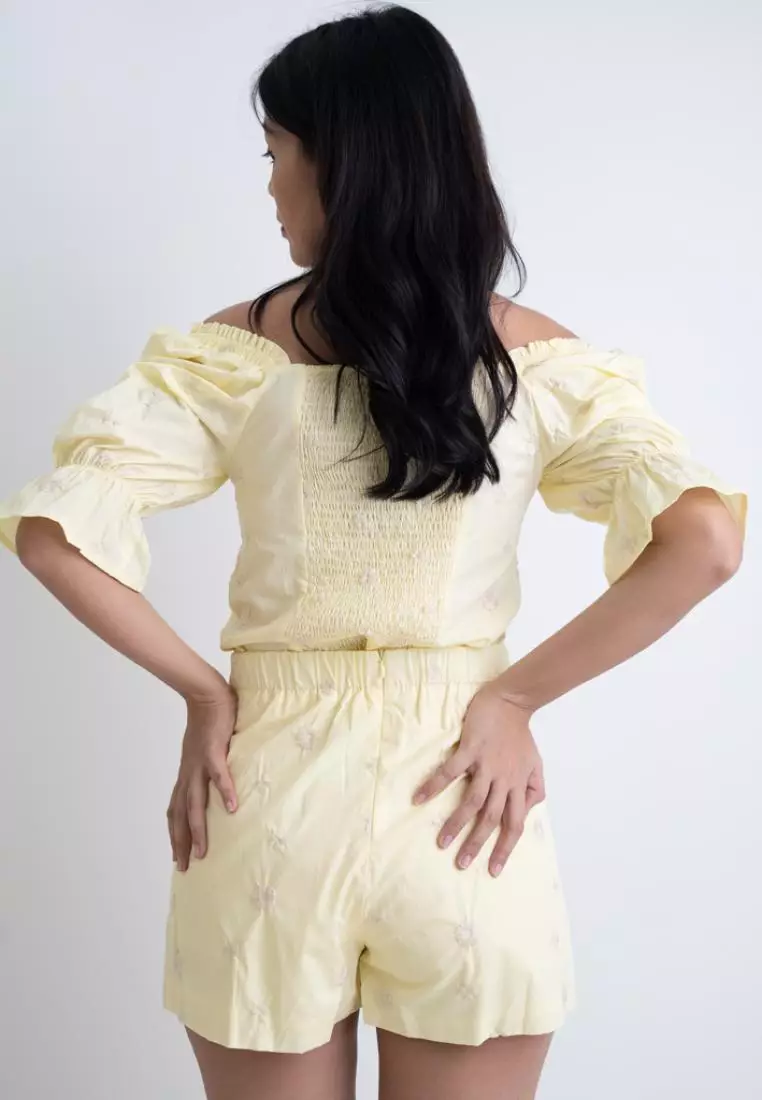 EMBROIDERY COTTON BLOUSE WITH ELASTICITY