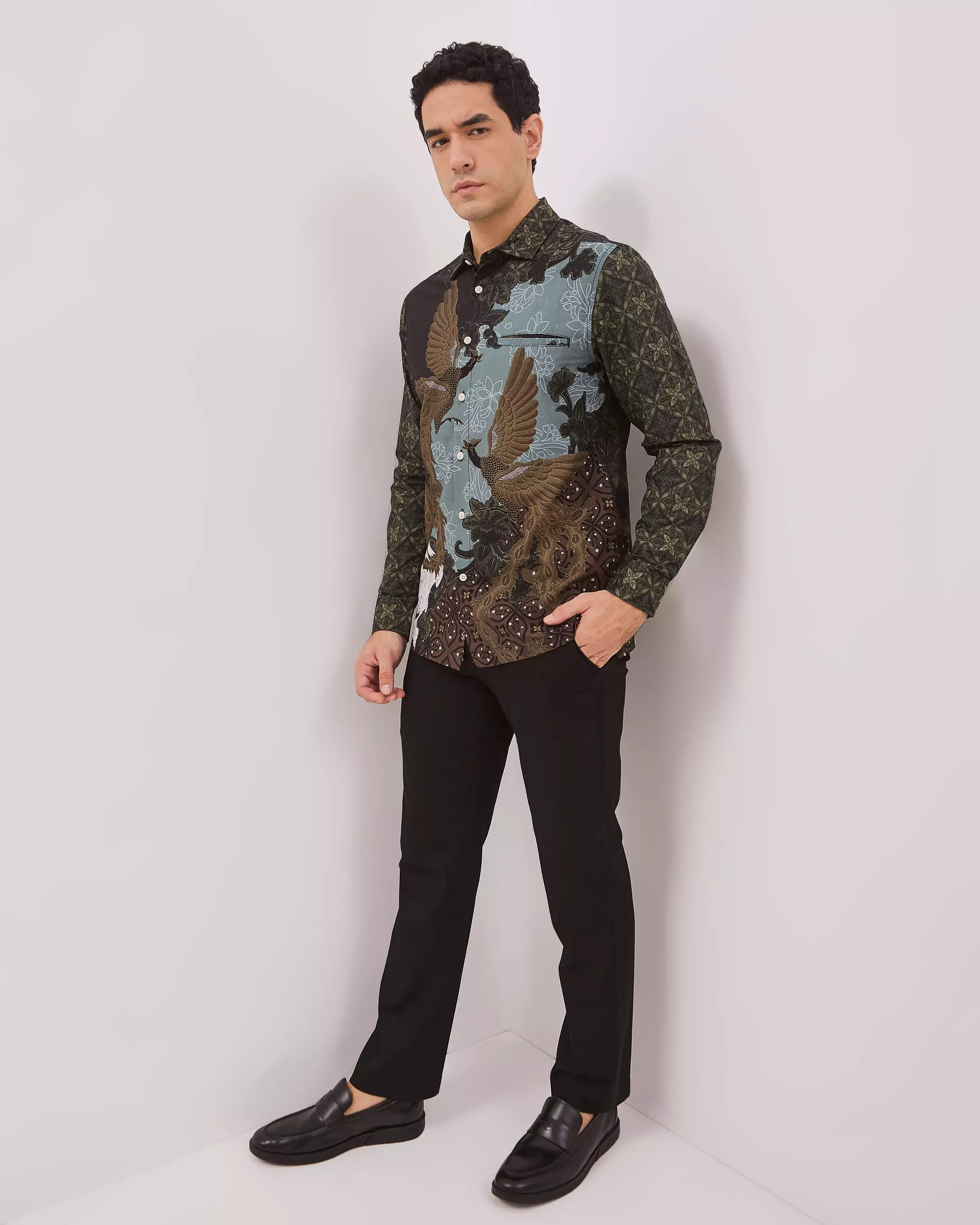 AMK Kemeja Batik Pria Lengan Panjang SHB Banjarejo Ls Black