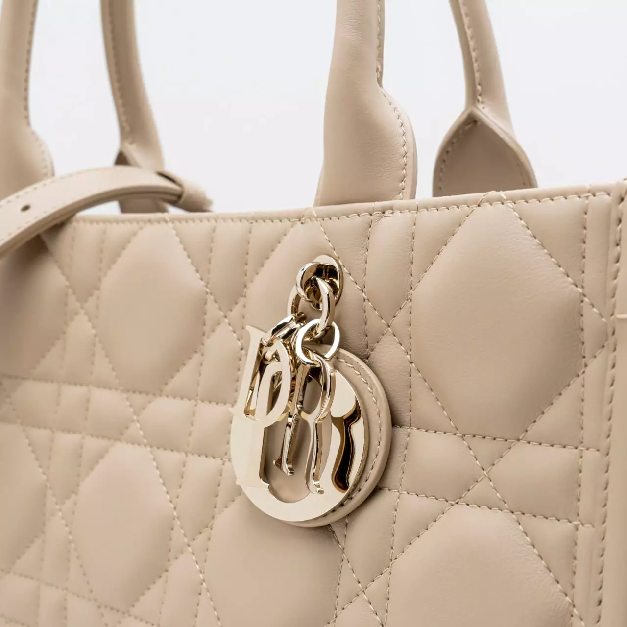 Medium Book Tote Macrocannage Calfskin Powder Beige