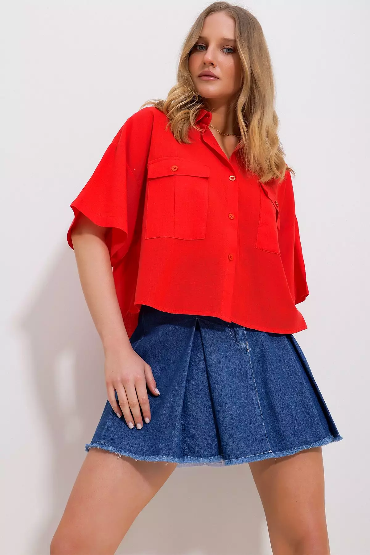 Women's Coral Double Pocket Half Sleeve Linen Shirt