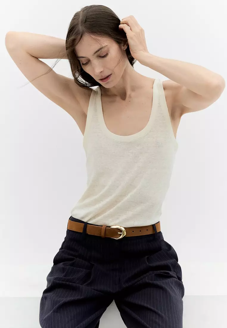 Leather Belt With Oval Buckle