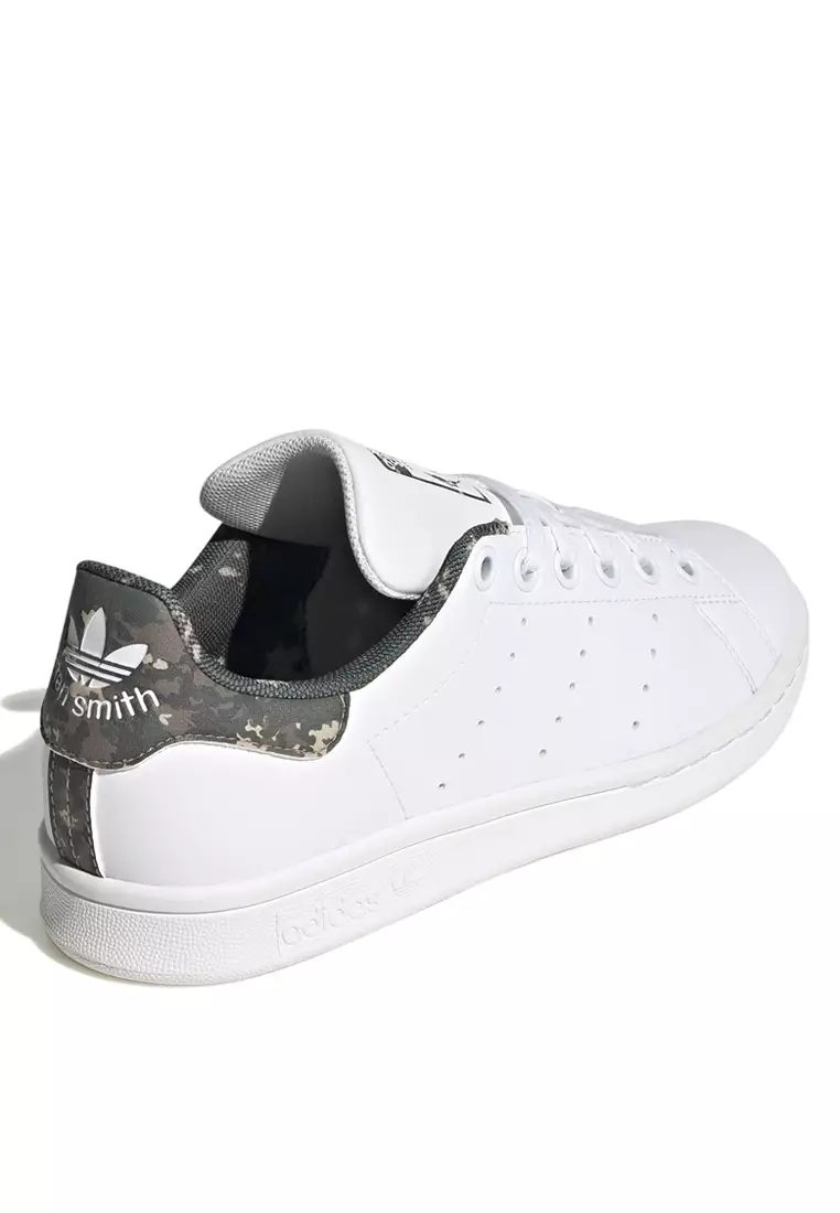 Adidas junior hotsell stan smith