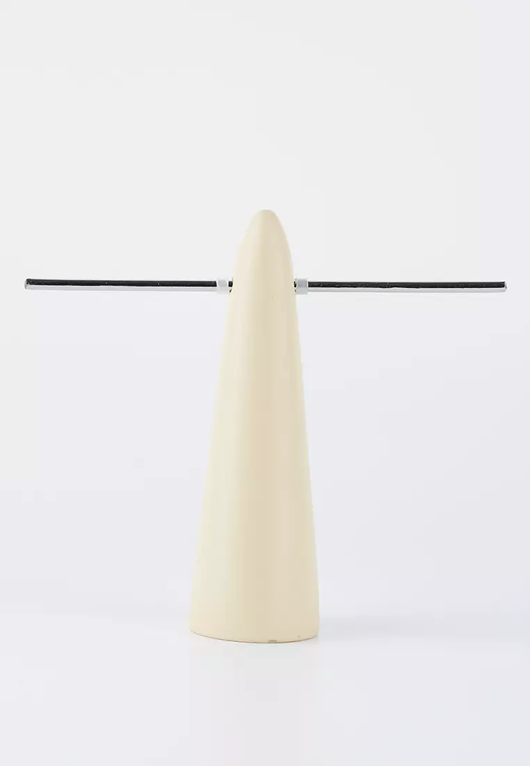White ring holder new arrivals
