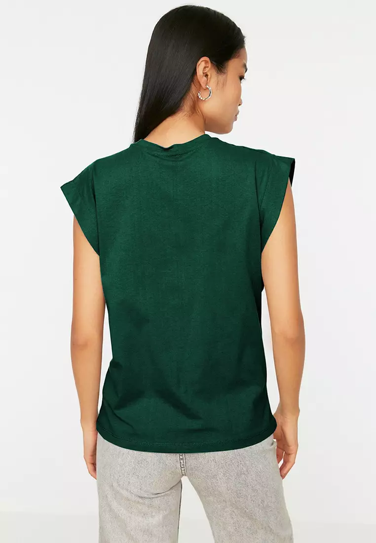Emerald Green Detail 100% Cotton Padded Look Basic Crew Neck Knitted T-Shirt TWOSS20TS0021