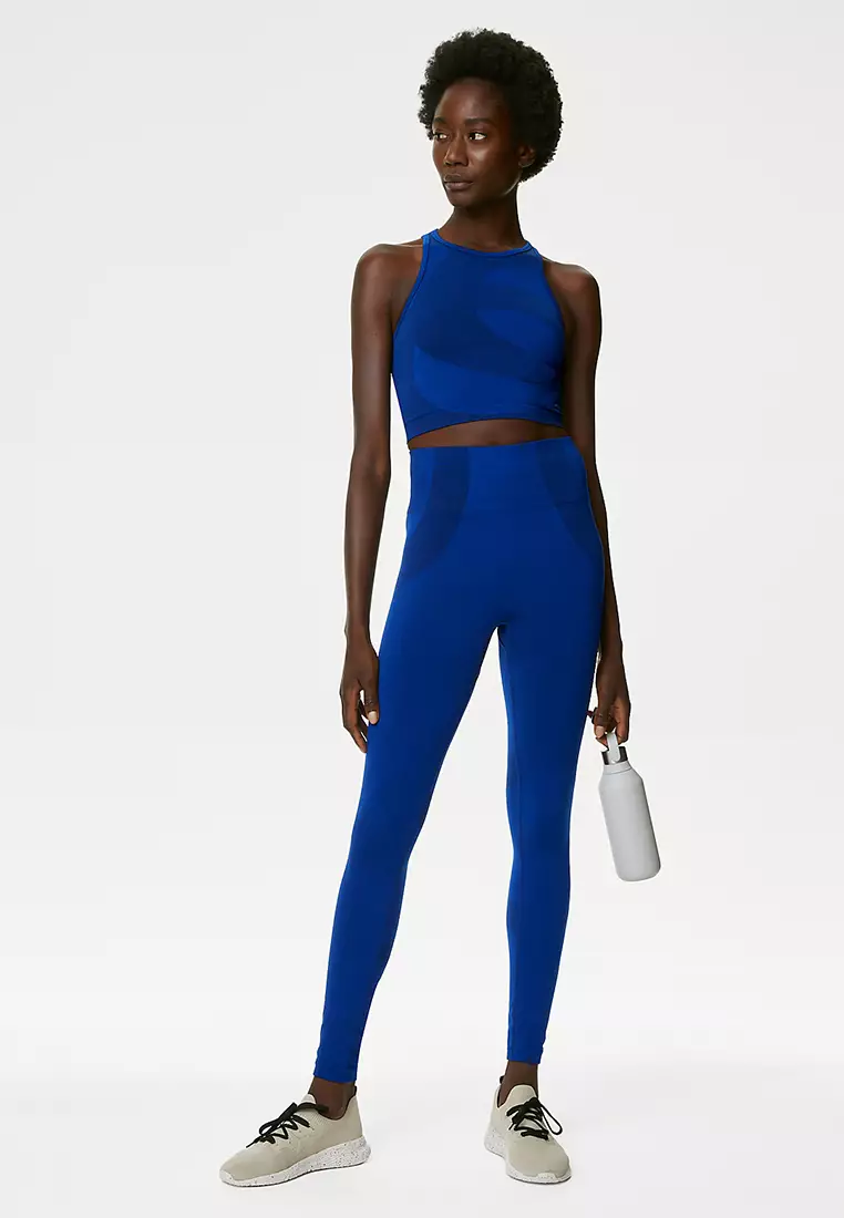 Scoop Neck Seamless Fitted Crop Top