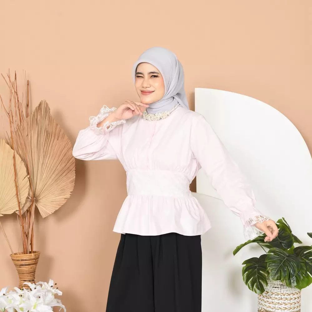 Binar Blouse Atasan Renda - Soft Pink M20030 R25S4