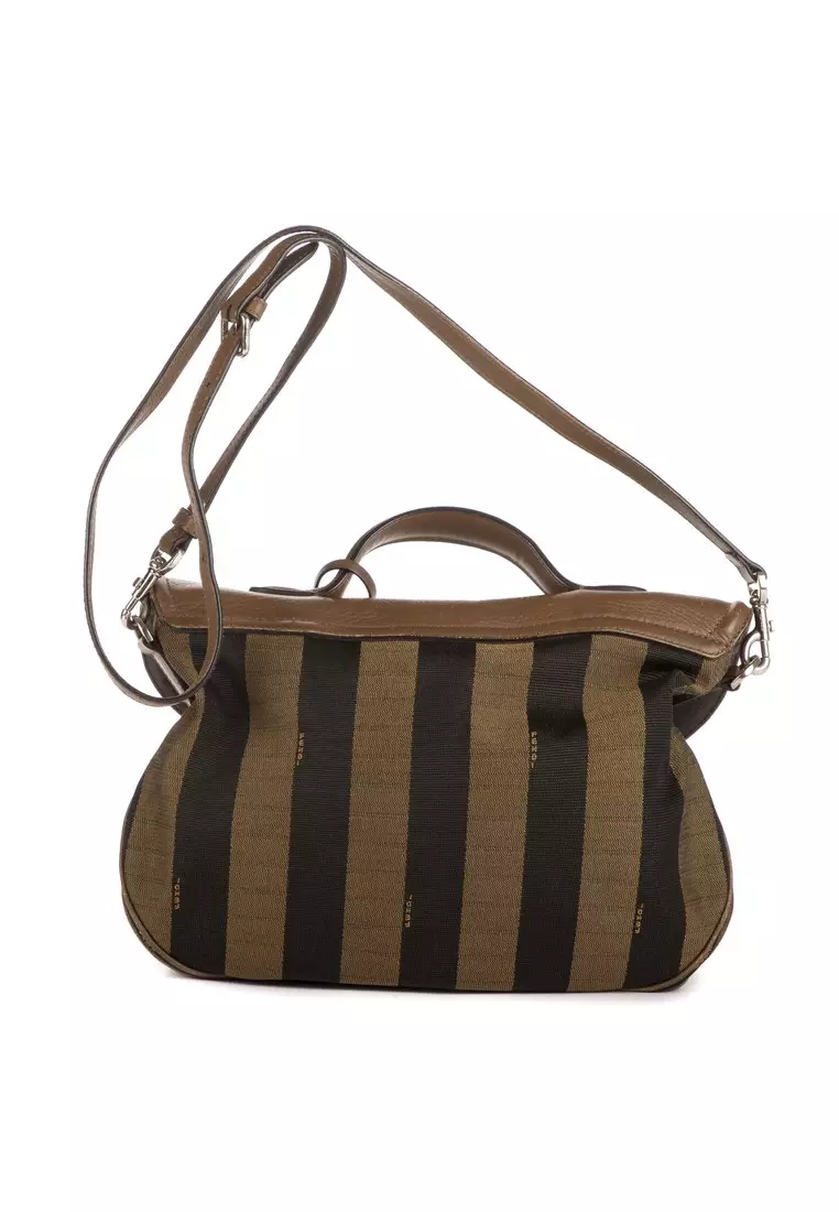 Pre-Loved Flap Messenger Top Handle