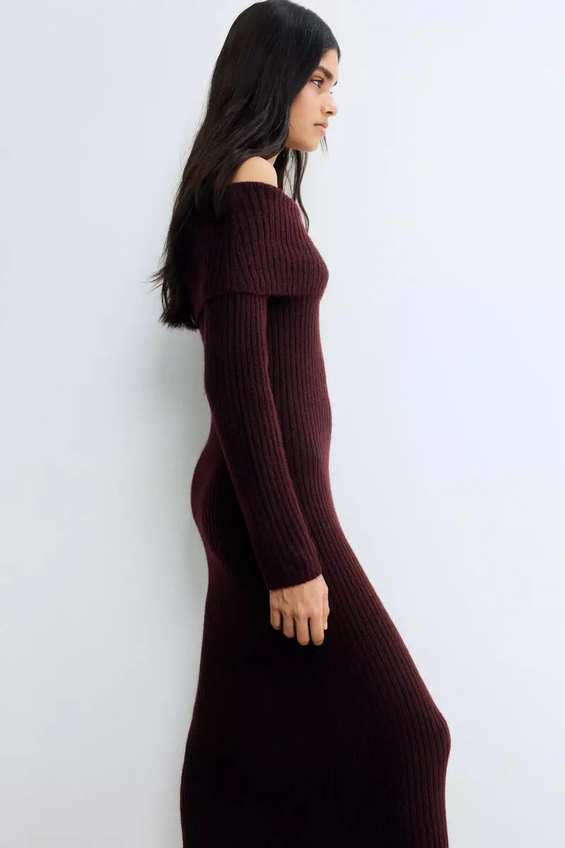 Rib-knit off-the-shoulder dress