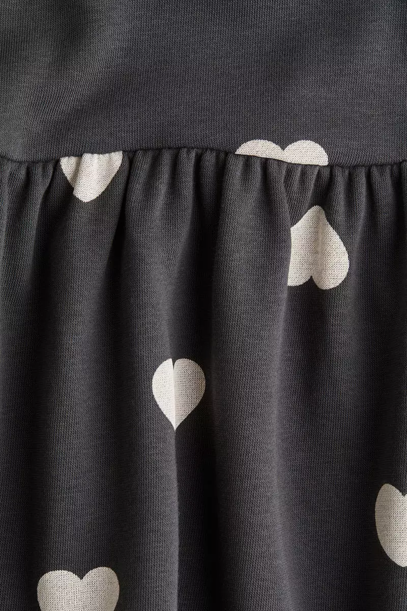 Oversized sweatshirt dress