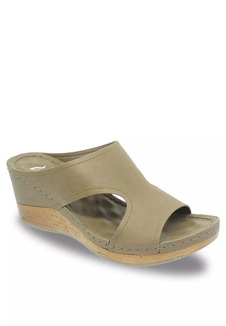 Buy Louis Cuppers Louis Cuppers Slip On Wedges Online | ZALORA Malaysia