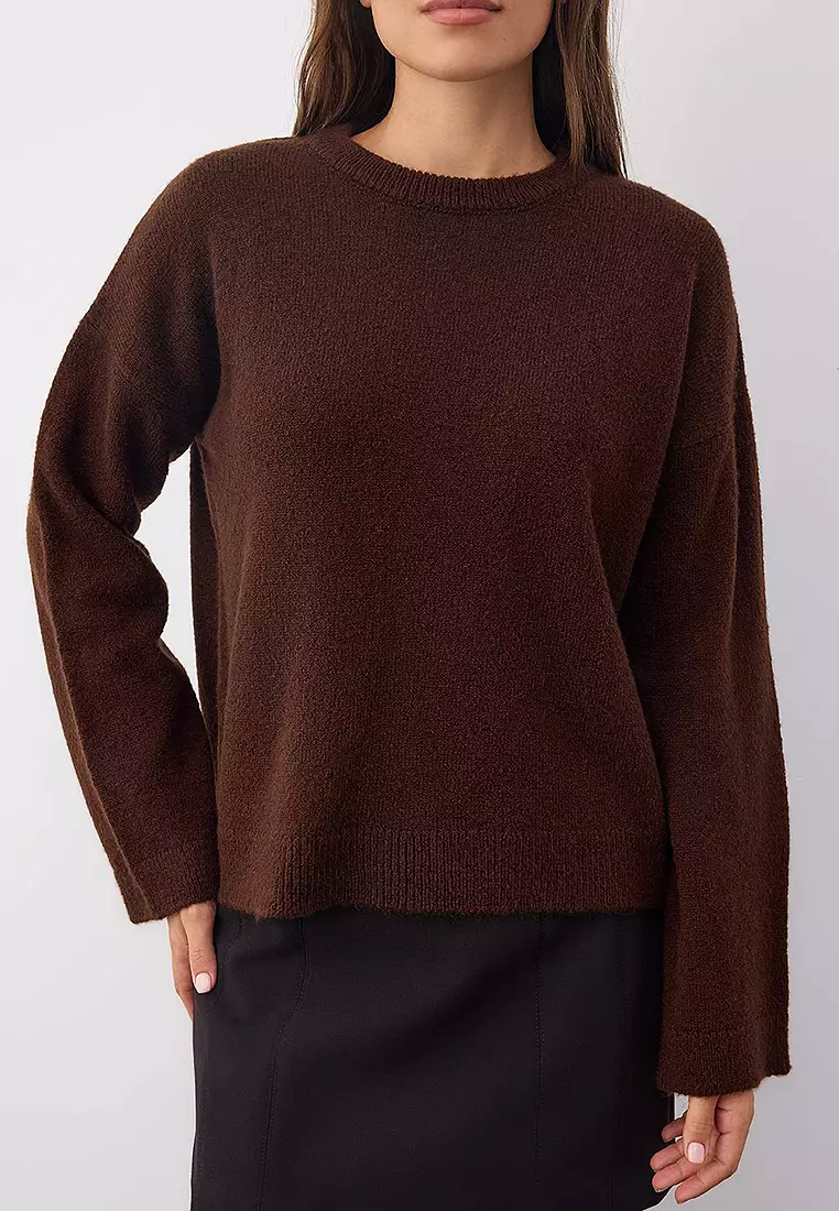 Soft Textured Loose Fit Basic Knit Sweater