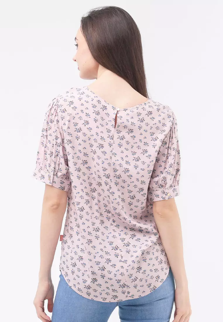 Short Sleeves Roundneck Blouse