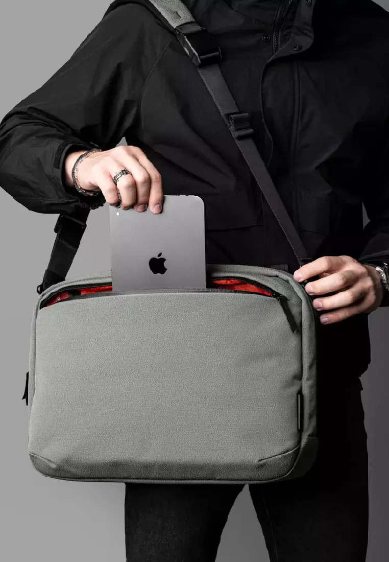 Alpaka Elements Tech Brief Pro - Sage Grey