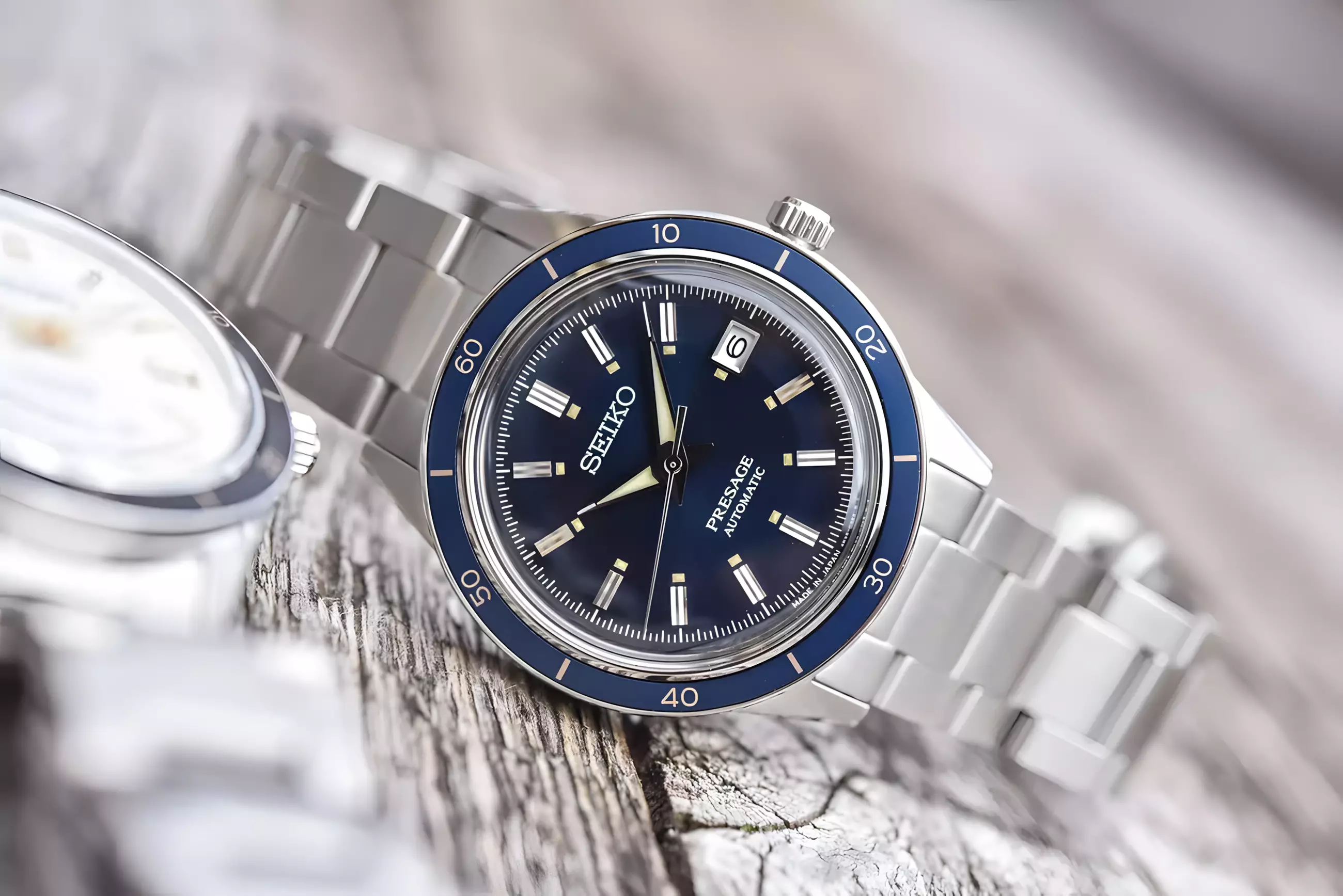 Seiko Presage Style 60’s - Jam Tangan Automatic Pria - Vintage Blue Dial - All Stainless Steel - SRPG05J1