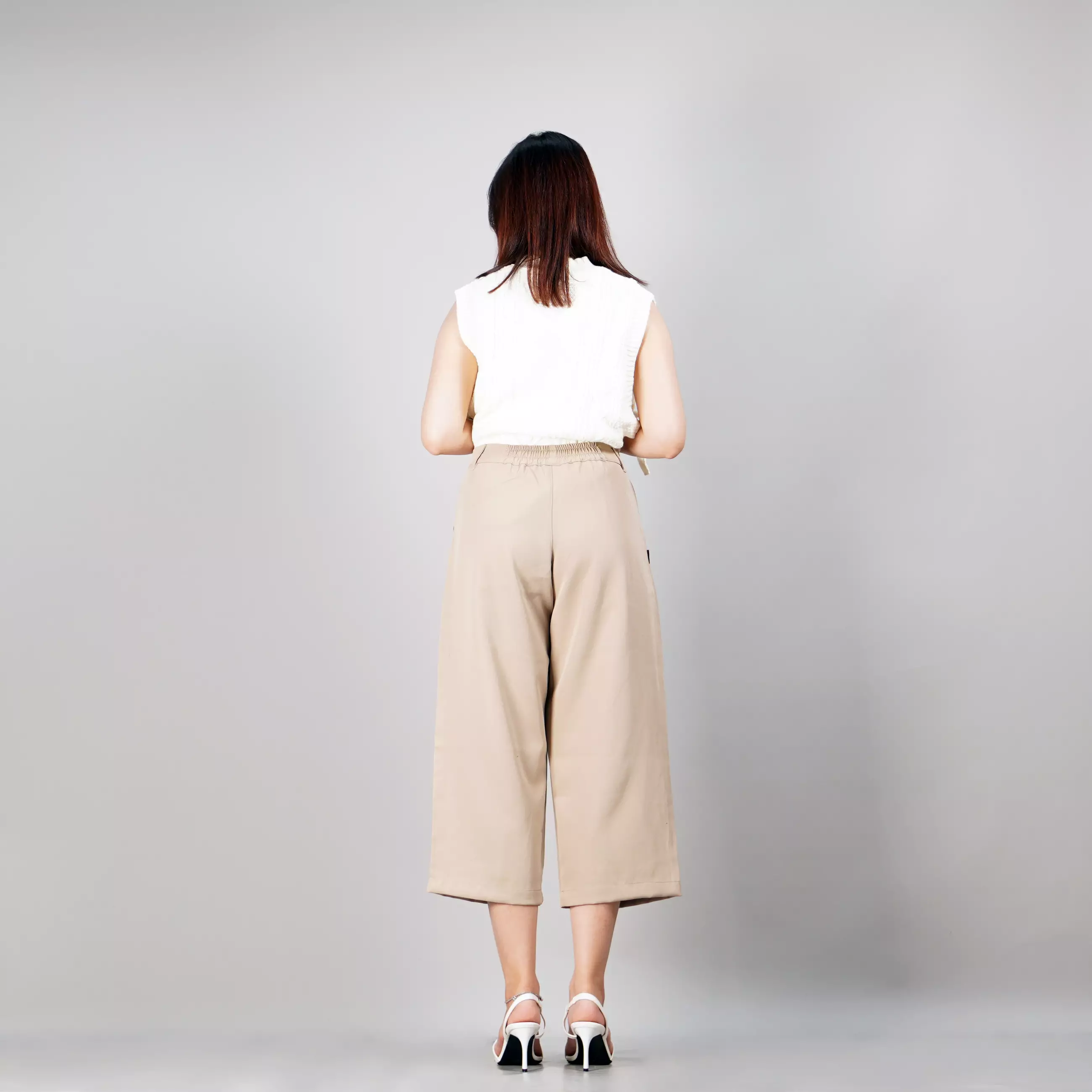 MONICA Celana 3/4 Wanita Celana Cropped Pants Celana Wide Leg - KHAKI