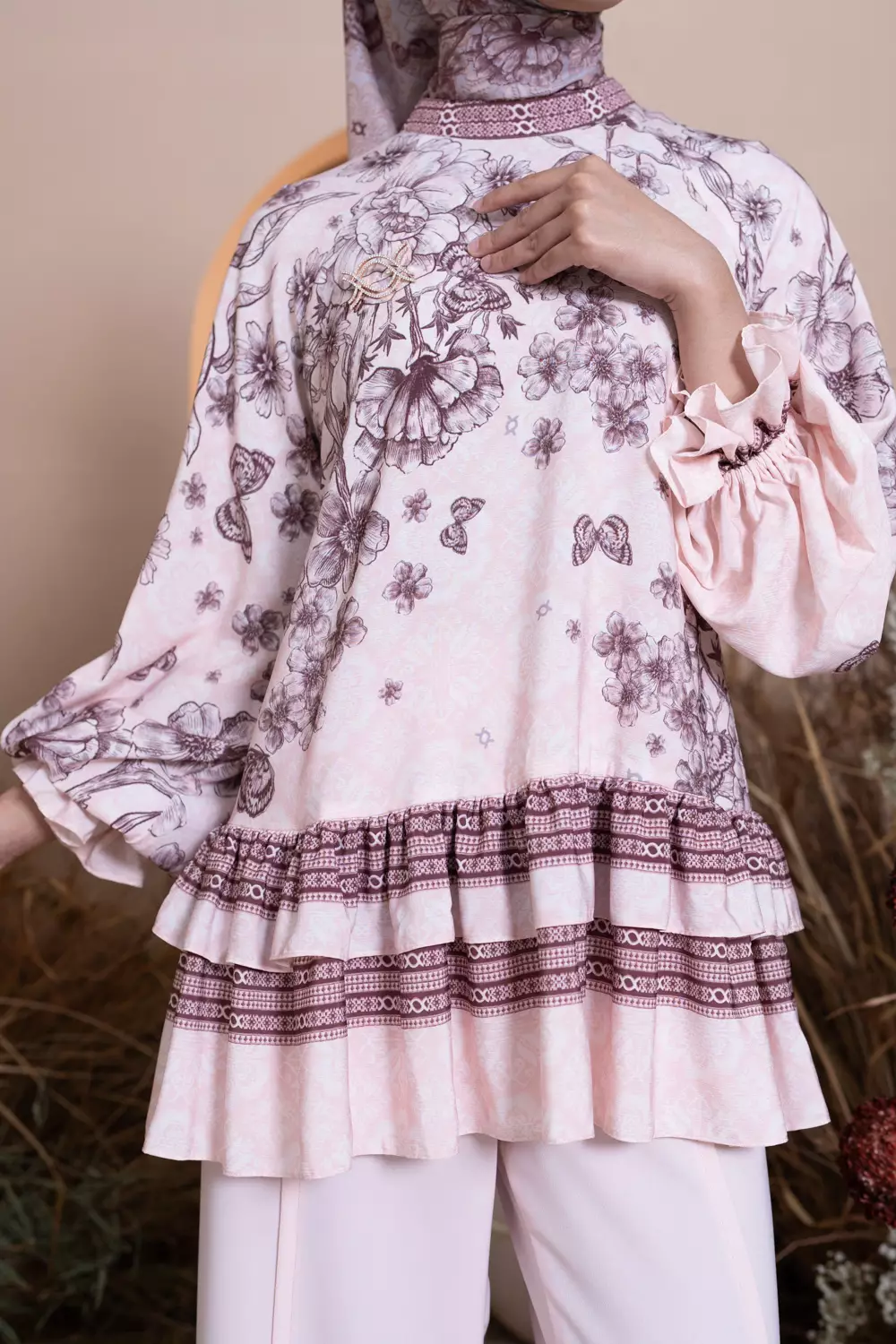 Klamby - Medinela Blouse Pink Scallop