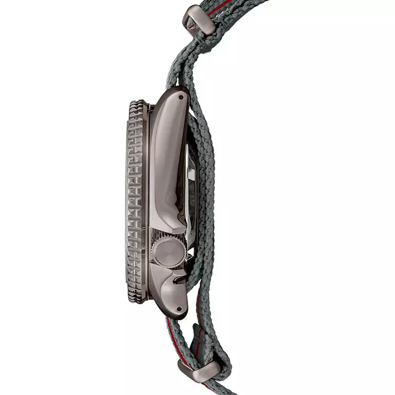 Jam Tangan Pria Seiko 5 Sports SRPF71K1 Naruto & Boruto Gaara Model Dual Tone Nylon Strap Limited Edition