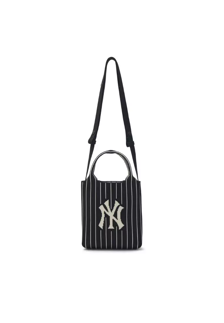 ☆人気☆【MLB】☆Basic big logo knit cross ba.g☆バッグ☆ ☆人気☆【MLB】☆Basic big logo knit cross ba.g☆バッグ