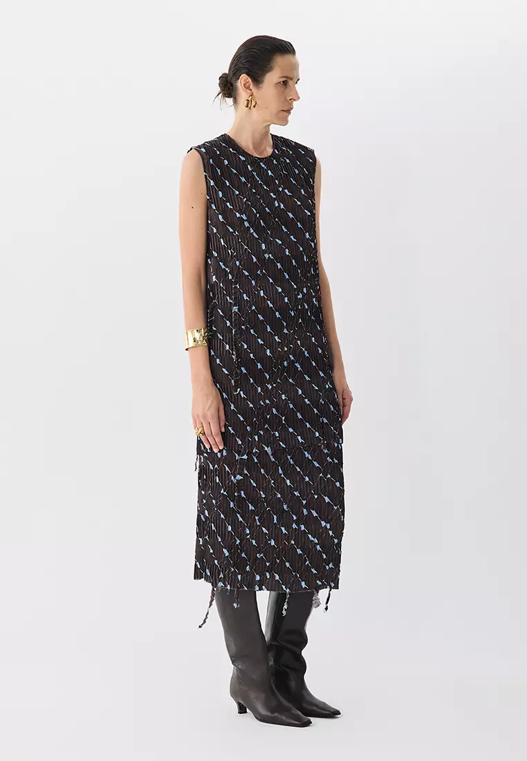 Pleated sleeveless dress