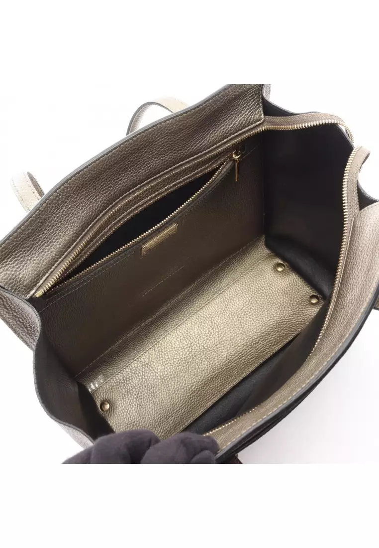 Pre-Loved Salvatore Ferragamo Amy Gancini Shoulder bag tote bag leather gold