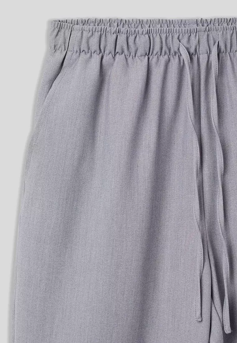 Woman Long Pants