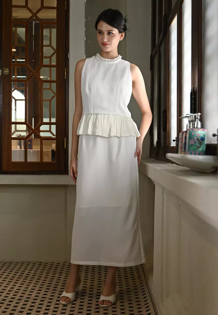 高领珍珠设计套装