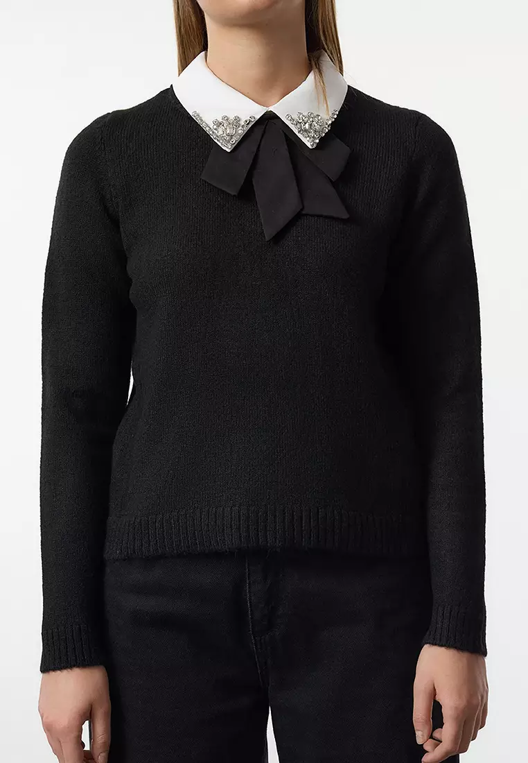 Black Soft Textured Garnished Ribbon/Bow Detailed Stone Knitted Sweater Twoaw25Kz00035