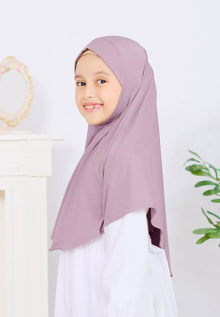 Cotton Bee - Jennaira Bergo Dagu | Hijab Instan Anak Non Pad - L