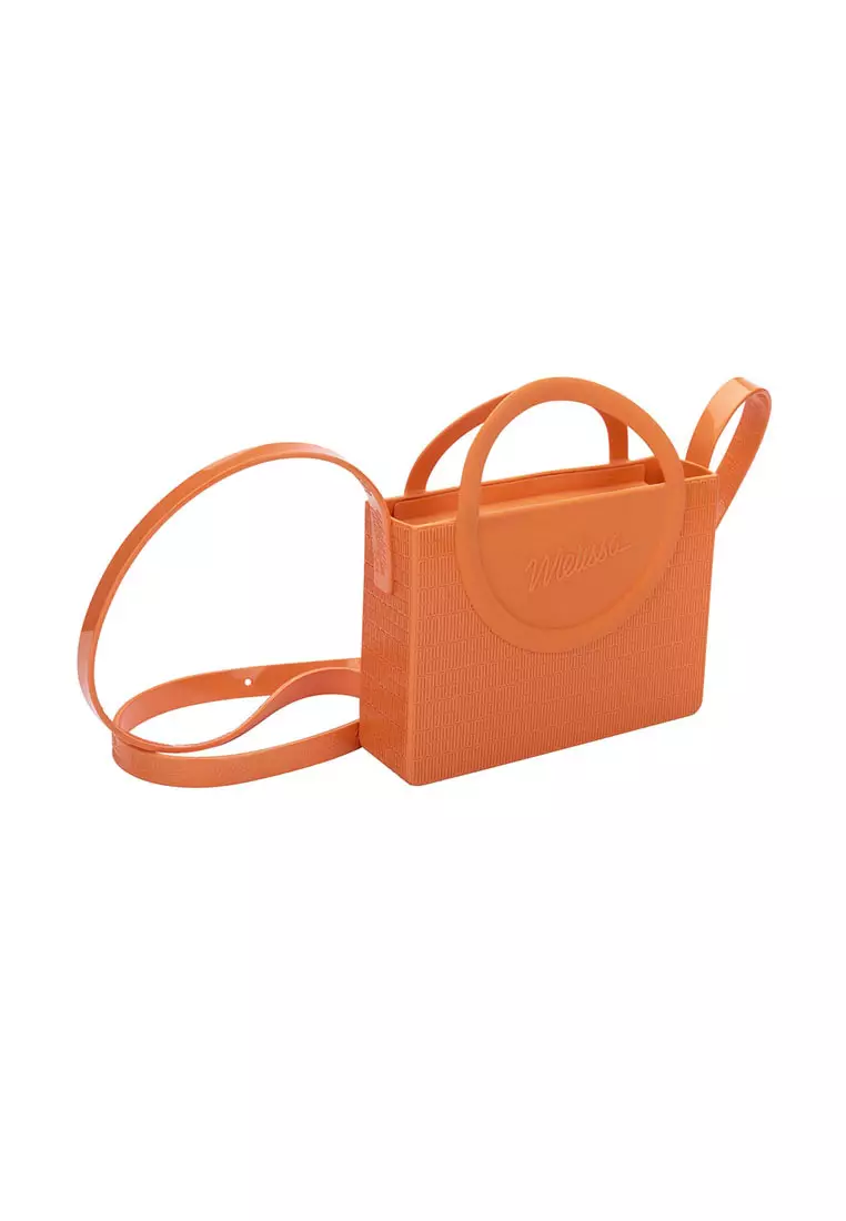 Melissa zip sales small hobo