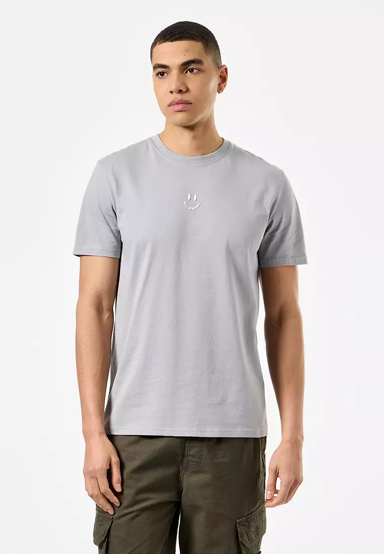 MENS SMOKEY SMILE GRAPHIC TEE