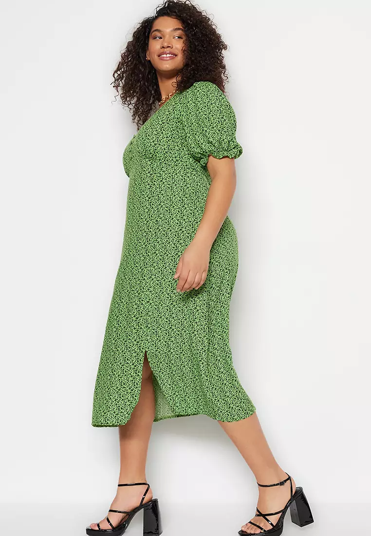 Buy Trendyol Plus Size V-Neck Floral Pattern Slit Midi Dress 2025