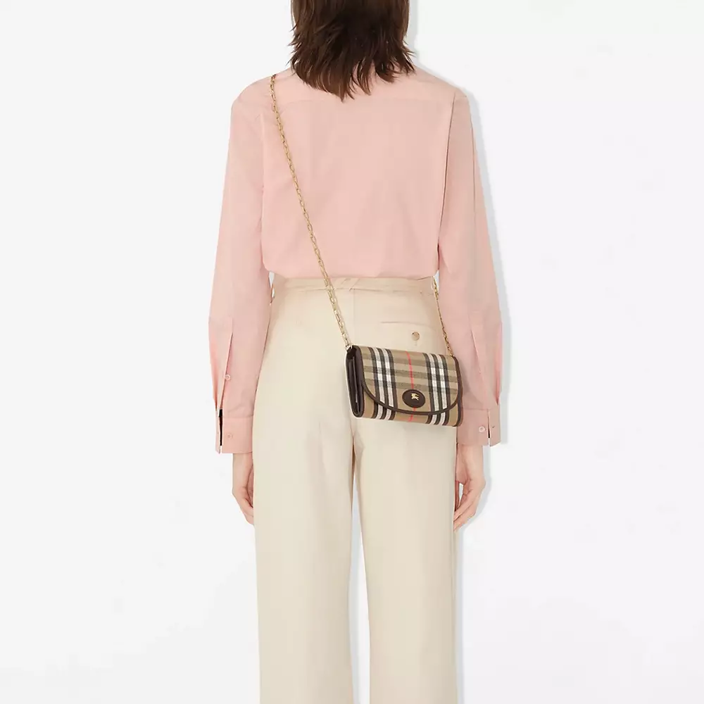 Highlands Chain Strap Wallet Sand