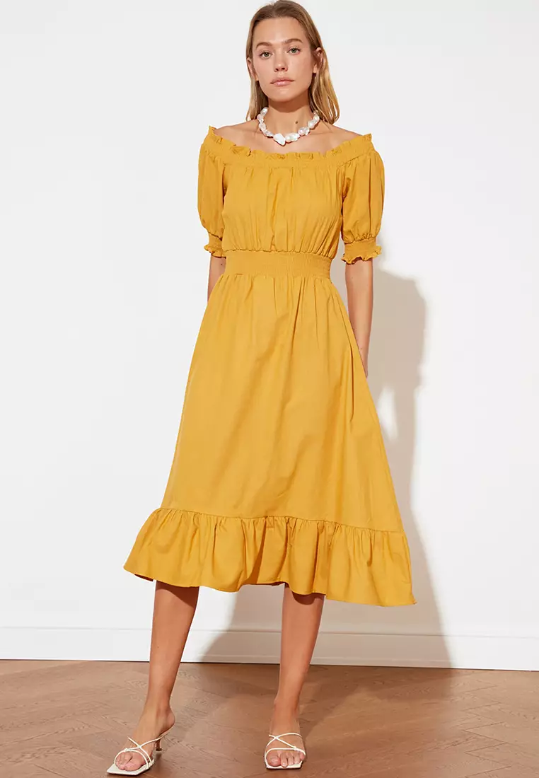 Buy Trendyol Shirred Carmen Dress Online | ZALORA Malaysia