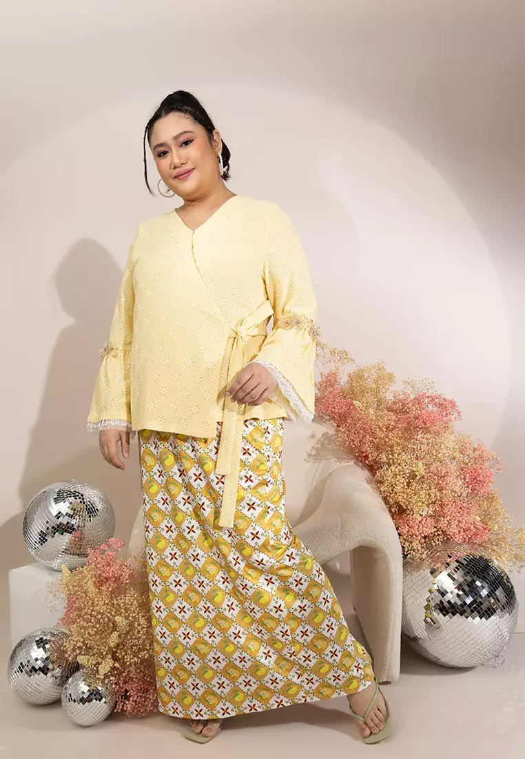 Gold plus size on sale top