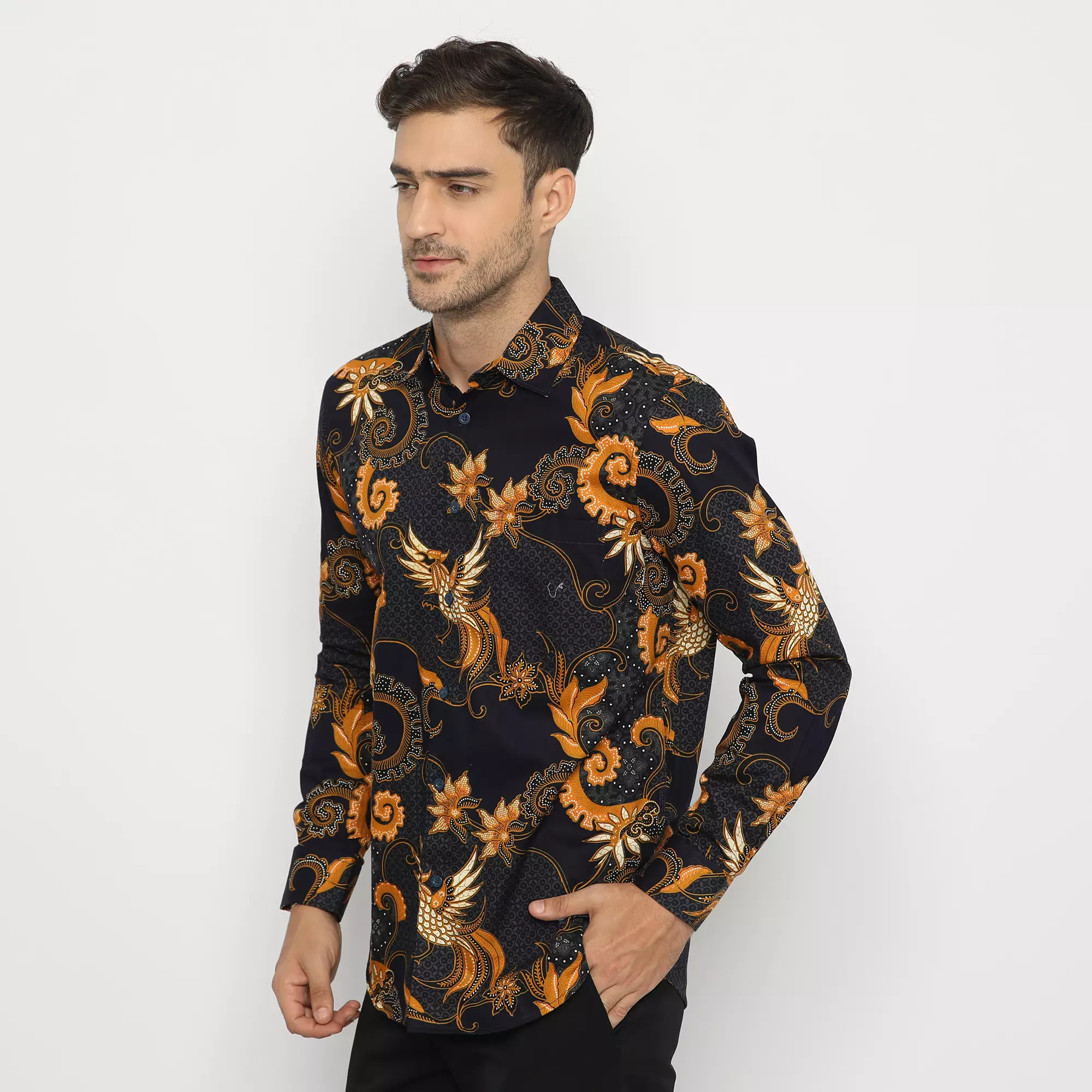 Platini Kemeja Batik Pria Lengan Panjang Navy 460562