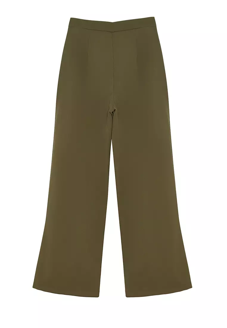 Wide Leg Pleated Trousers