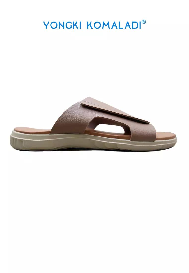 [ ORIGINAL ] YONGKI KOMALADI SANDAL PRIA FLAT OL-ECC445-21 MOCCA