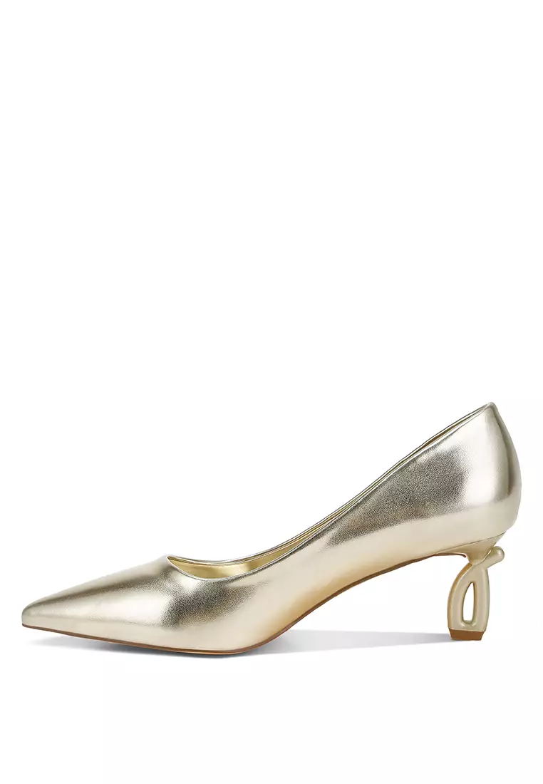 Metallic Fantasy Heel Pumps in Gold