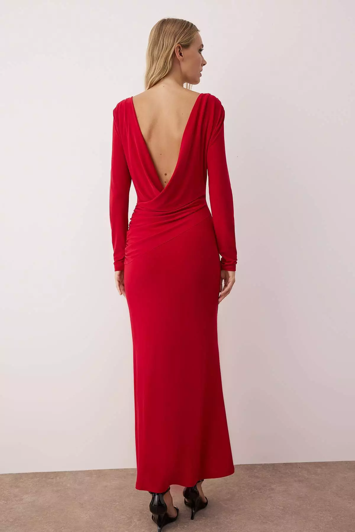 Red Plain Knit Sandy Maxi Unlined Graduation/Prom Dress