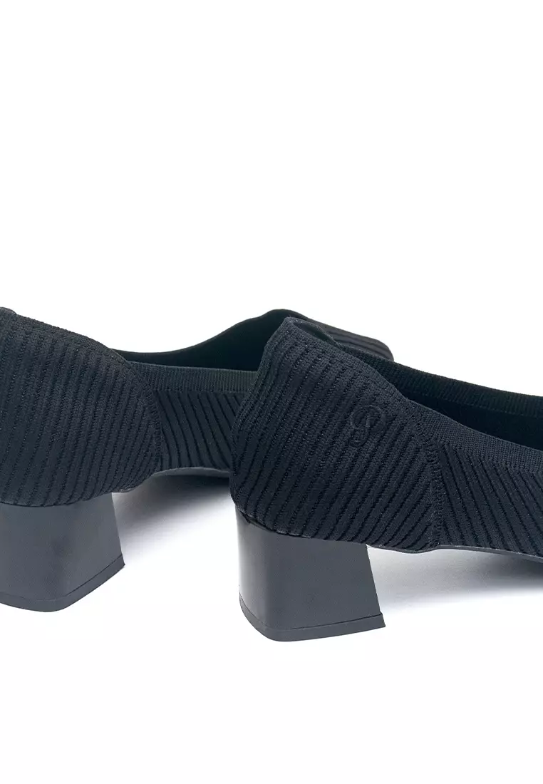 Kim Mid Block Heel Pumps in Black