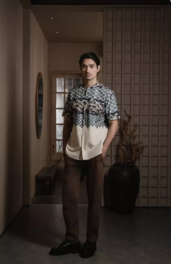 LARUSSO Earth of Whisper - Kemeja Changi Koko Printing Pria Lengan Pendek - Namaz