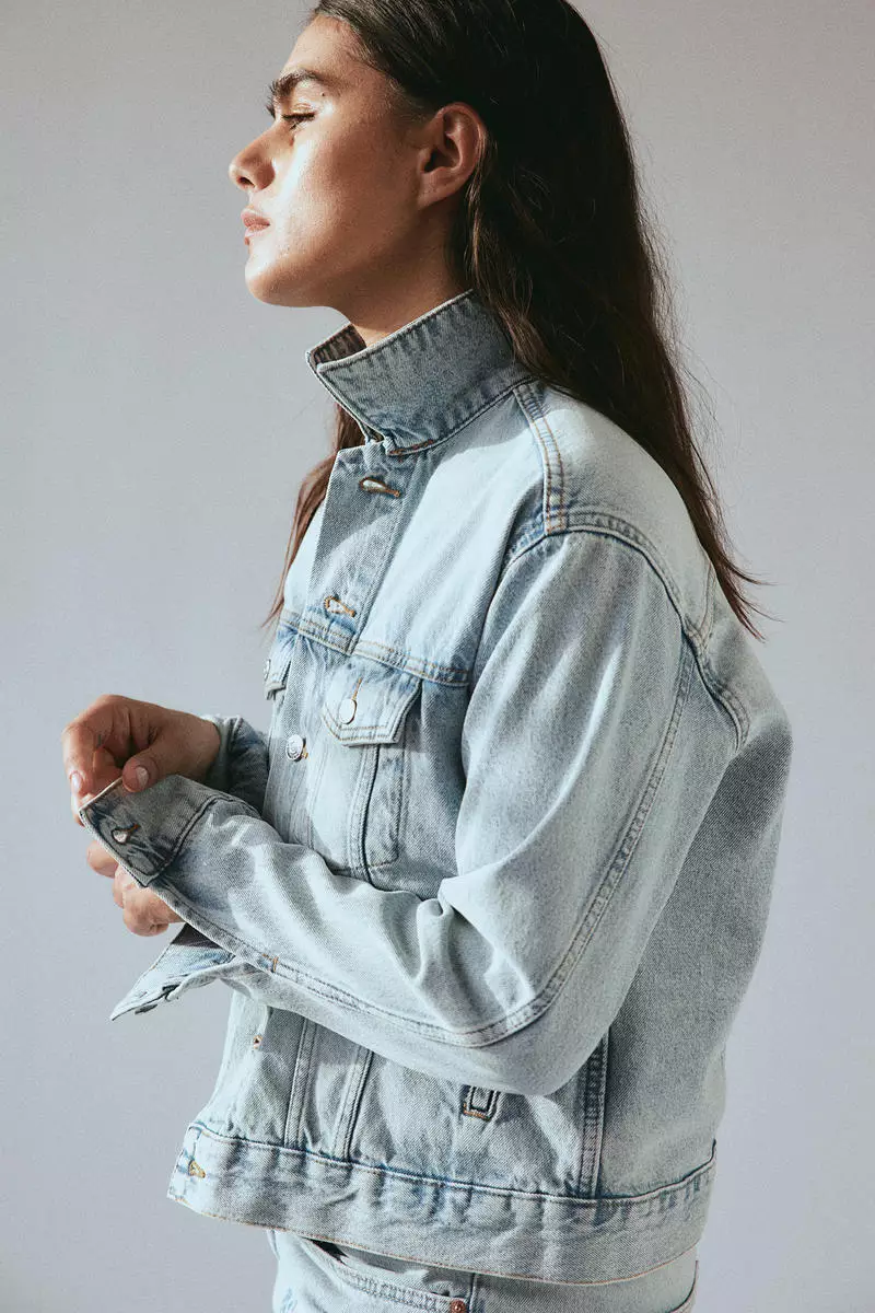Short denim jacket h&m hot sale