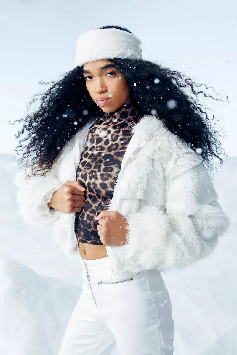 Buy Hu0026M Hooded fluffy jacket 2023 Online | ZALORA Singapore