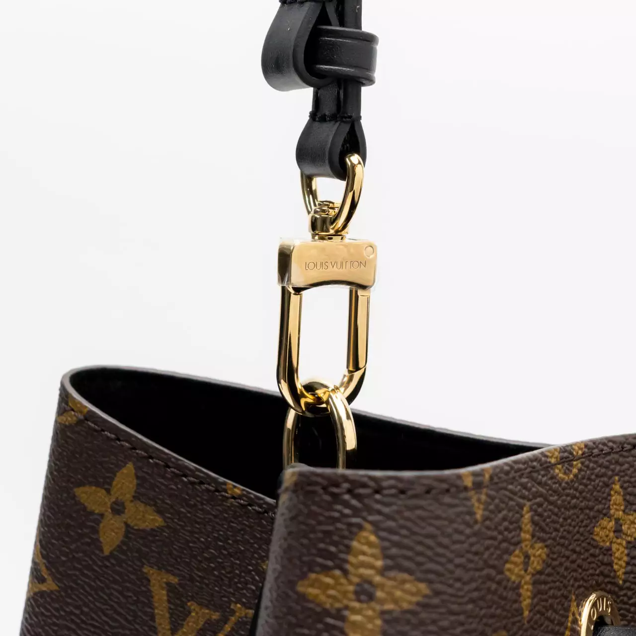 NéoNoé MM Monogram Bucket Bag Black