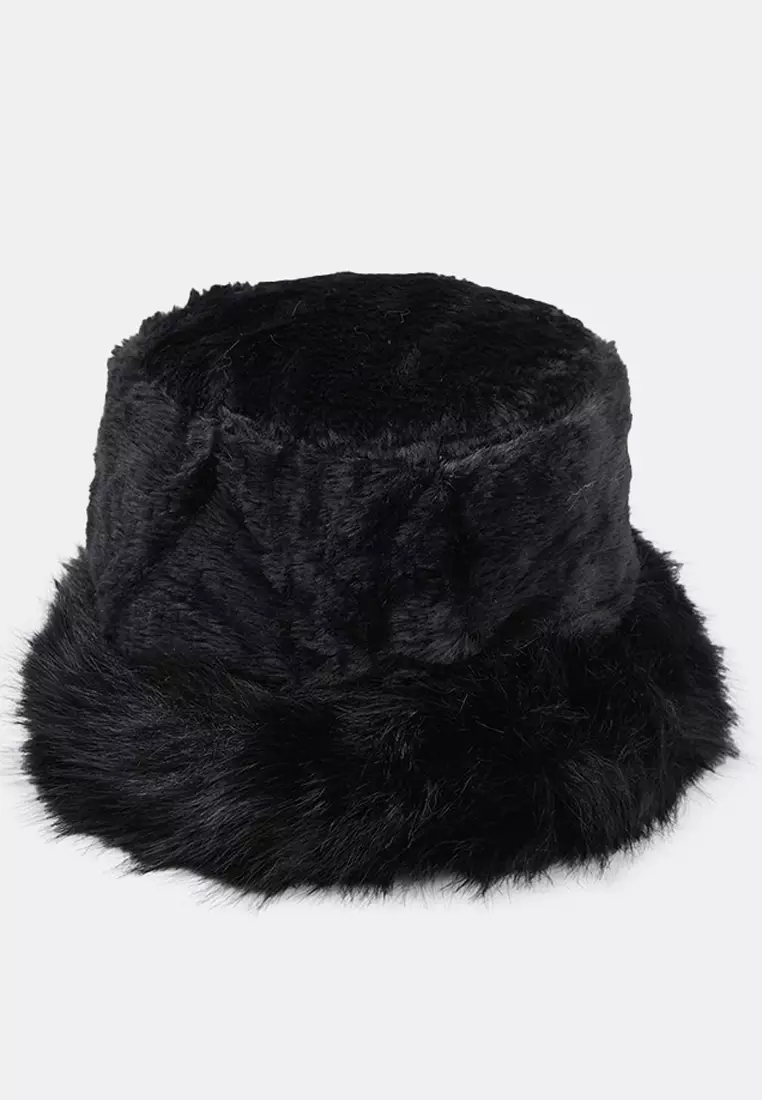 Plush Fur Detailed Bucket Hat